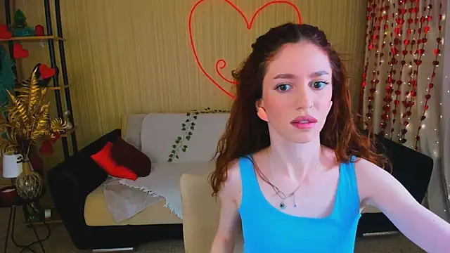 ChristinaConteeree online show from March 13, 7:26 pm