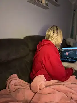 Lexi-Lux-X online show from May 5, 1:52 am