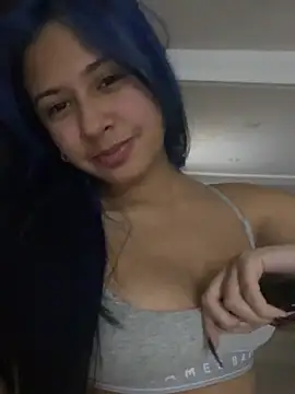 lynn9000 online show from June 5, 5:55 am