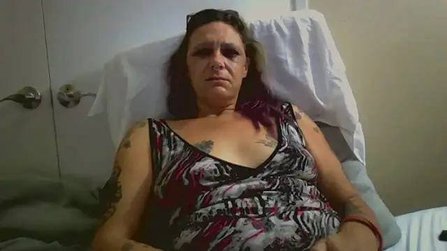 SparklesB1tch online show from September 10, 6:08 pm