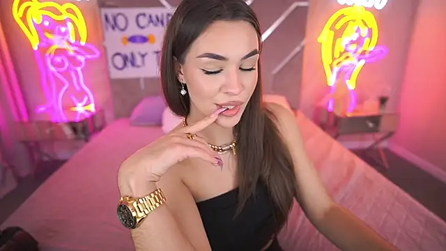 EricaSin online show from November 4, 3:28 pm