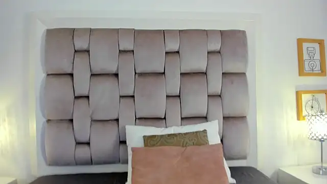 HarleyQueen666 online show from September 25, 11:20 am