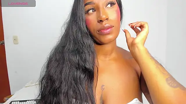 Brandy brown  online show from January 10, 12:15 am