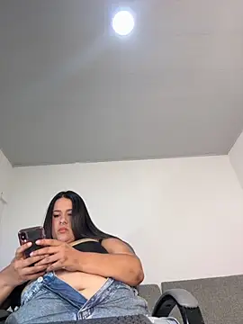 SamanthaDiamonds  online show from September 30, 12:49 am