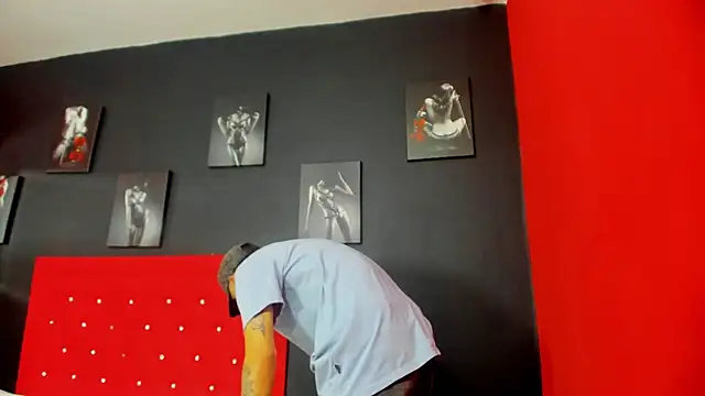 lilyth adam online show from February 9, 7:16 pm