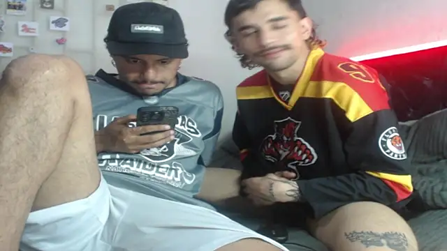 playfulboys  online show from February 11, 6:37 am