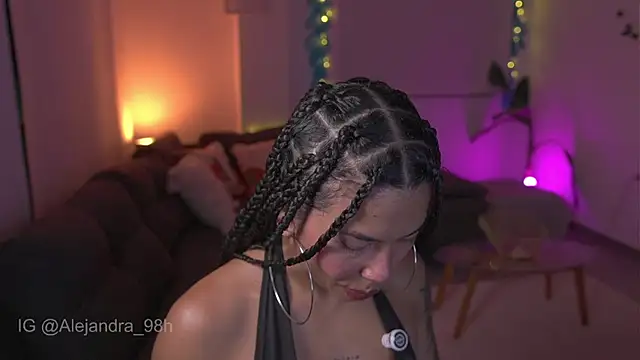 kyria 1 online show from December 18, 12:48 am