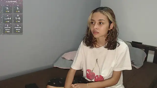 brisazanes online show from October 3, 9:20 pm