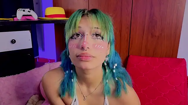 zoelight18 online show from April 10, 8:20 am