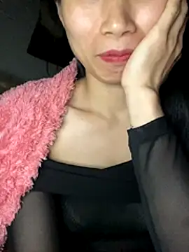 MinHiNi online show from December 2, 4:42 pm