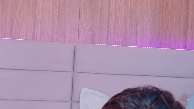 ZoehAngel online show from February 17, 1:32 pm