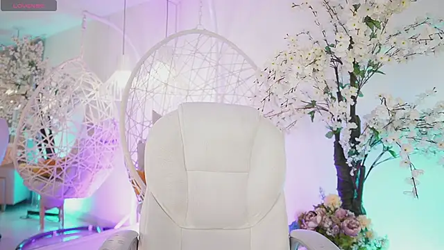 JadeSummerr online show from September 17, 11:52 am