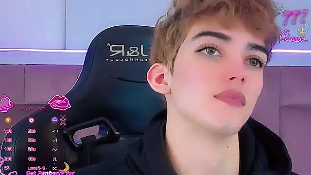 Baby FenixTS online show from February 28, 7:02 pm