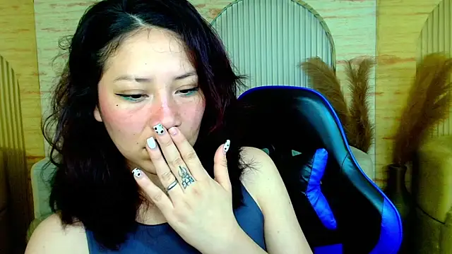 valentina r  online show from February 12, 3:41 am