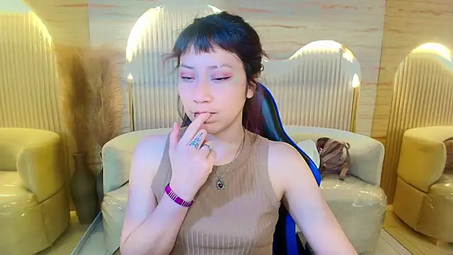 valentina r  online show from March 8, 3:10 am