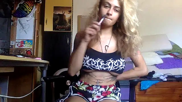 piccolaflo online show from July 19, 12:40 pm