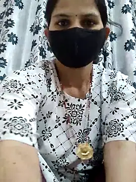 poojam93 online show from April 5, 2:43 am