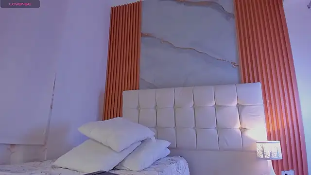 mia 2406  online show from March 22, 12:16 am