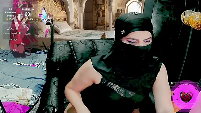 SultanaLayla online show from October 4, 10:47 pm