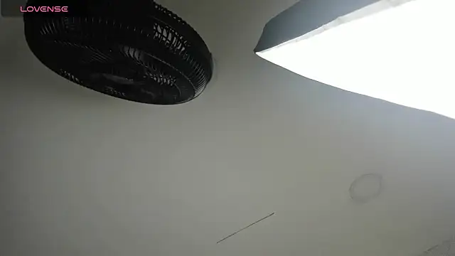 sweet  vanessa1 online show from October 30, 3:20 am