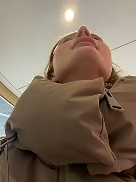 Mary Sensory online show from April 21, 8:21 am