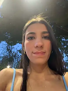 -juicy  online show from June 11, 11:23 pm