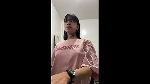 Sugarcandyyy online show from December 5, 3:57 pm