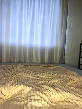 Yasmin777  online show from September 27, 10:17 pm