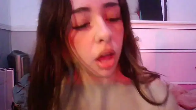 arianababyxo online show from April 20, 7:44 am