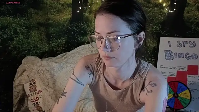 kohlbird online show from September 25, 4:55 am