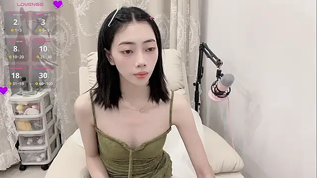 tuantuanle online show from March 27, 3:35 pm