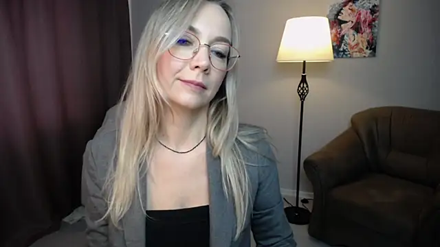 Ava Elior online show from October 14, 9:34 am