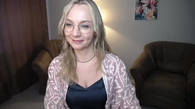 Ava Elior online show from June 3, 12:06 pm