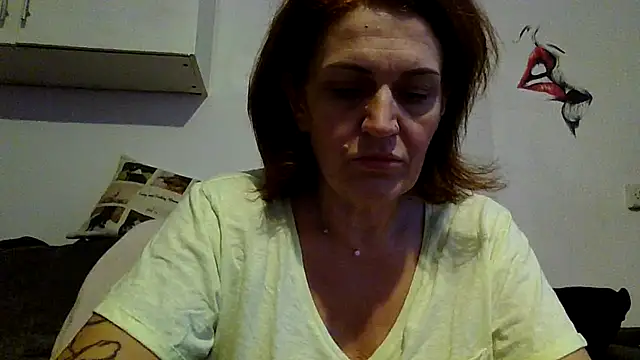 RubyyRosee online show from December 2, 2:30 pm