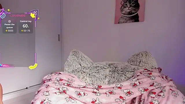 akame meow online show from December 4, 1:24 pm