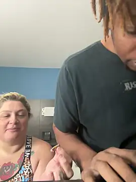 BigMfLuther online show from December 23, 5:33 am