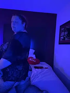 BigMfLuther online show from February 4, 6:11 pm