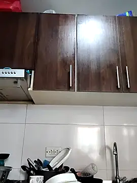 Megara 25 online show from February 21, 4:19 pm