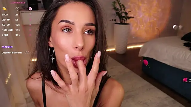 Katherinepinke online show from April 10, 7:53 pm