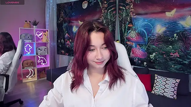 ClaraParks online show from September 19, 6:51 pm