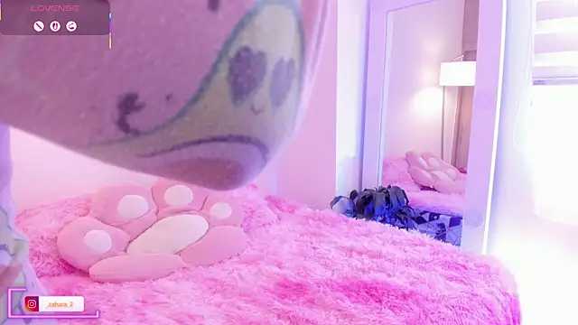  Zahara  online show from September 18, 5:33 pm