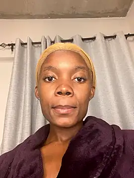 prettydollyy online show from March 26, 5:04 pm