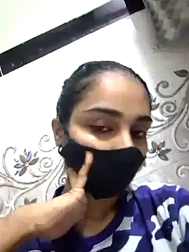 Zoya G online show from September 30, 11:27 am