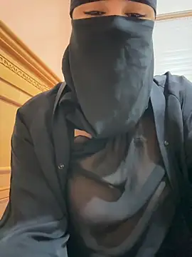  Laiali  online show from September 15, 12:24 pm