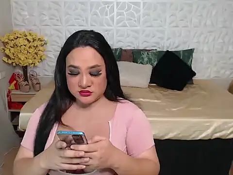 Hotcum ella online show from November 8, 10:53 am