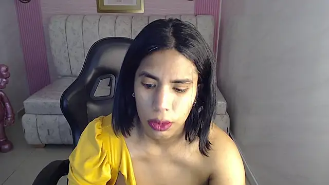 ambar fox s online show from October 7, 5:23 am