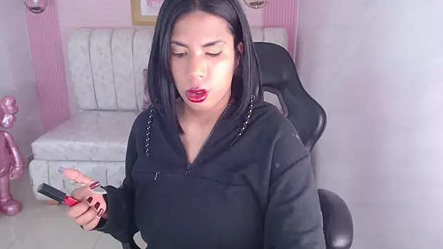 ambar fox s online show from February 7, 3:21 am