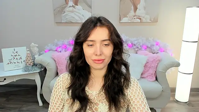 SherryBaers online show from December 19, 6:27 am