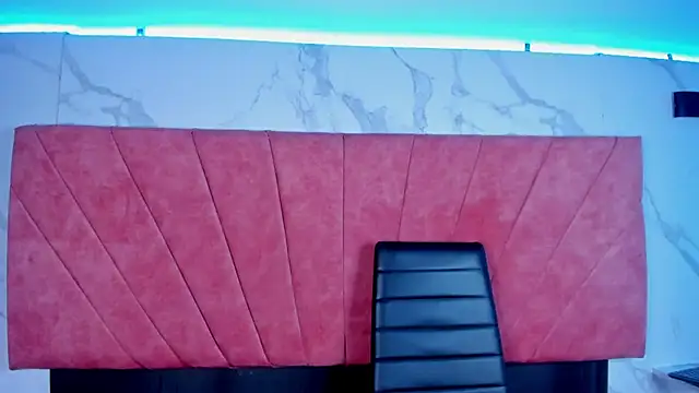 HellAndDante  online show from January 17, 1:46 am