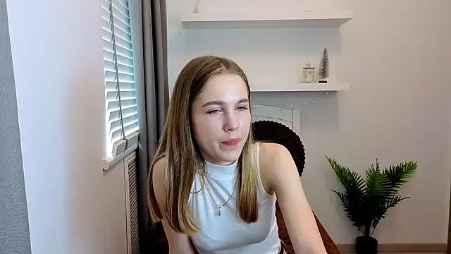 Spicy Lexi online show from June 2, 1:01 pm